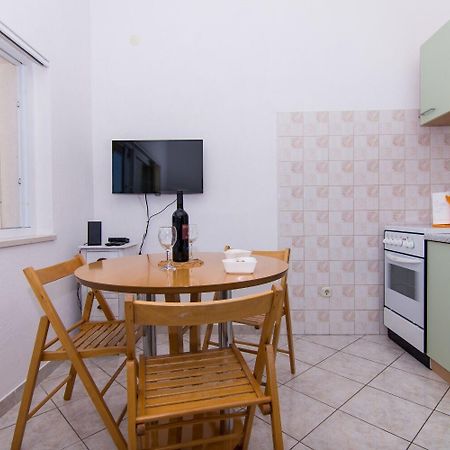Apartments Ivica - Garden Terrace Slatine Extérieur photo