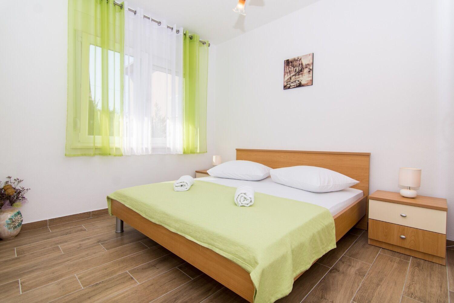 Apartments Ivica - Garden Terrace Slatine Extérieur photo